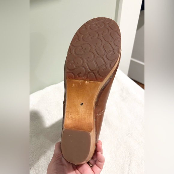 UGG Australia Leather Shearling Clog Boots Wooden Heel Platform Near New Size 8 - Picture 12 of 14